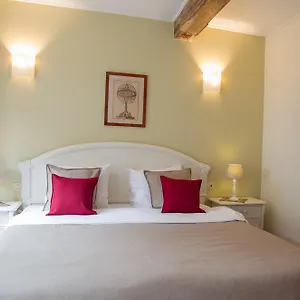 Logies Amelias Bed and breakfast