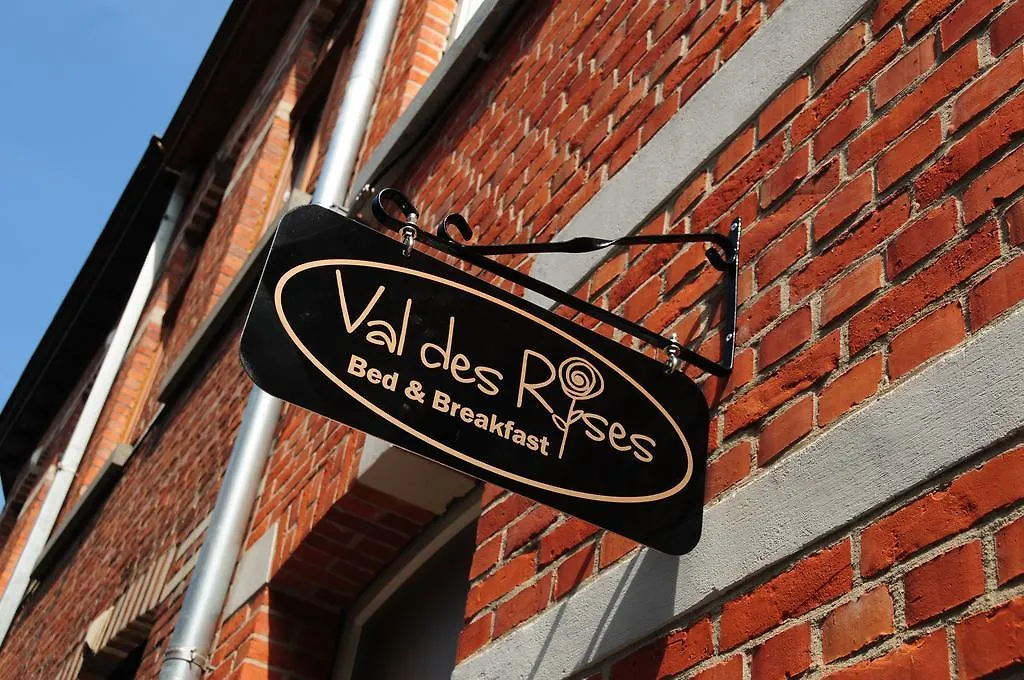B&B Val Des Roses Μπριζ Bed and Breakfast