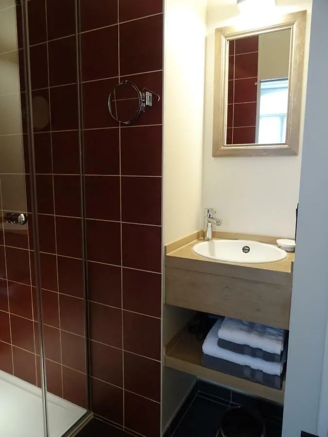 B&B Val Des Roses Μπριζ Bed and Breakfast